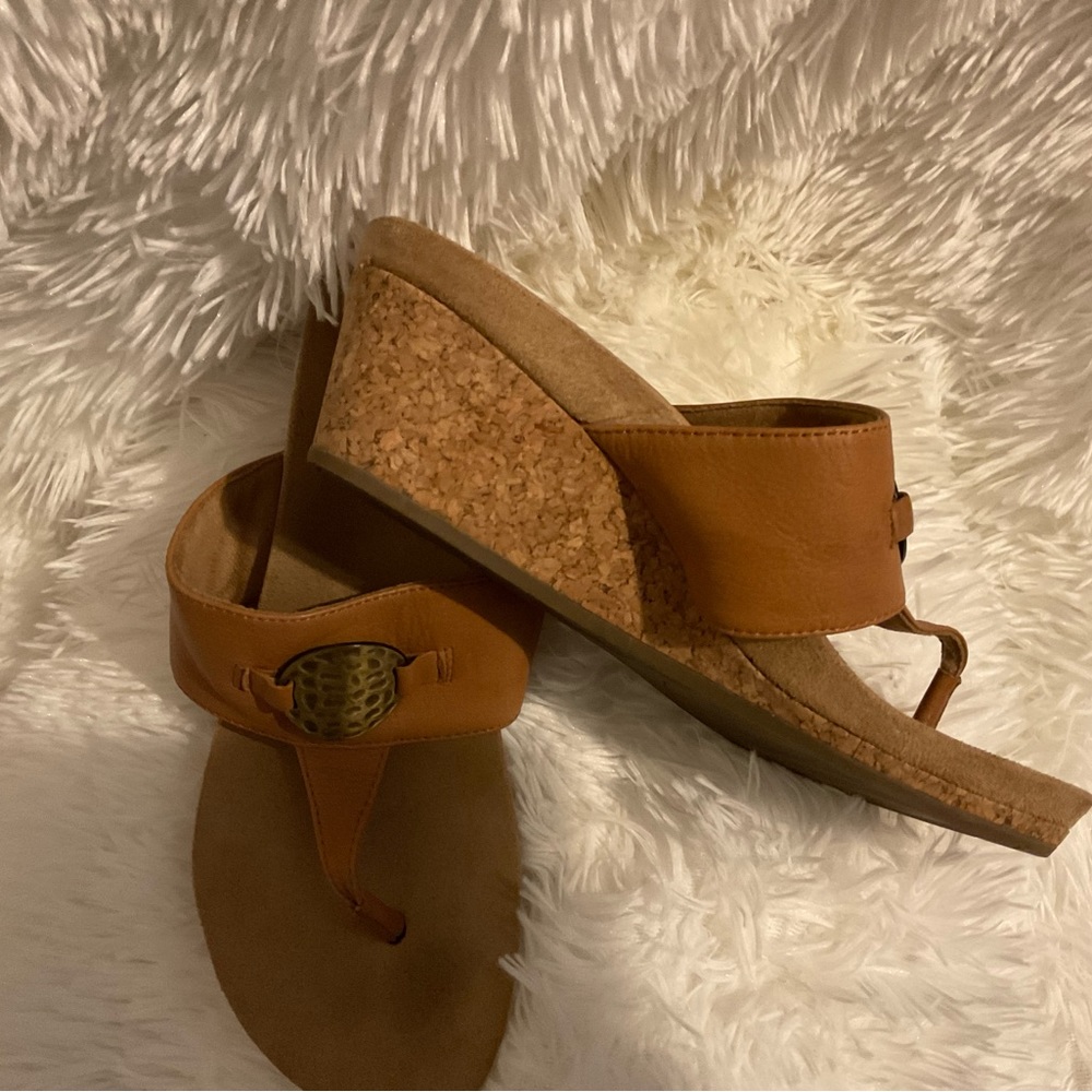 Woman’s  “Marcie” Bjorndal sandals. Very good used condition. Come without box.